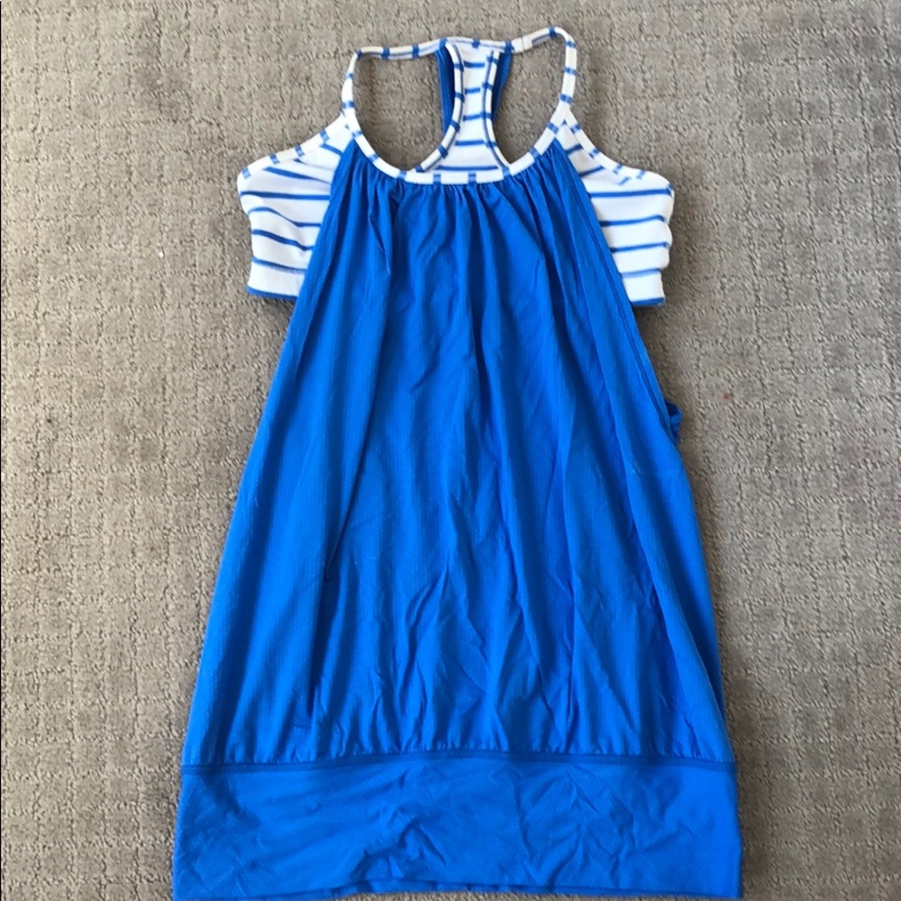 Lulu Lemon Blue & White top